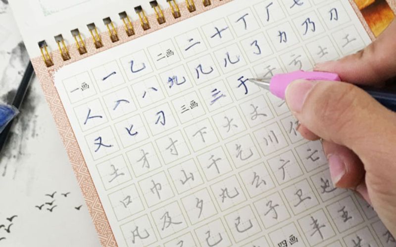 những khó khăn khi học tiếng nhật